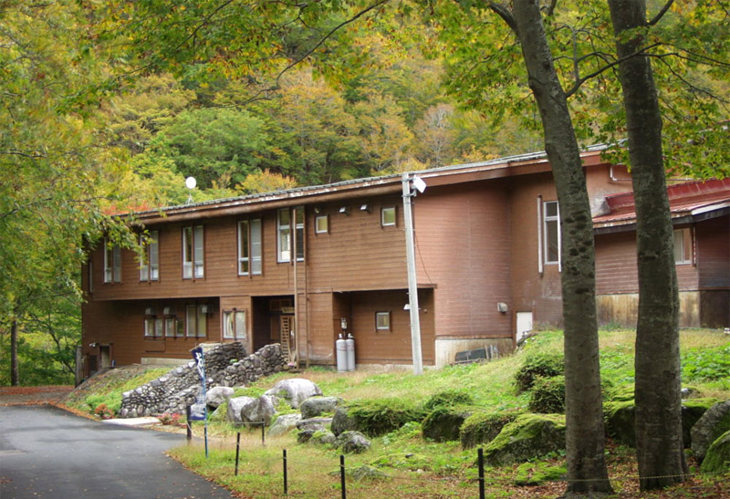 飯豊山荘